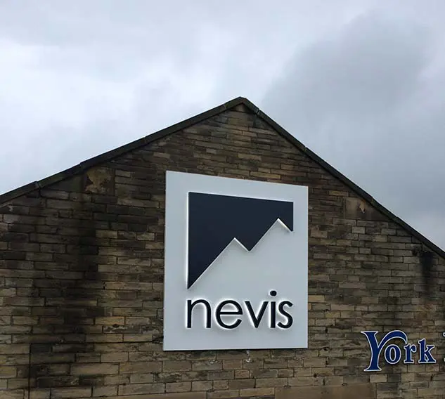 nevis 004